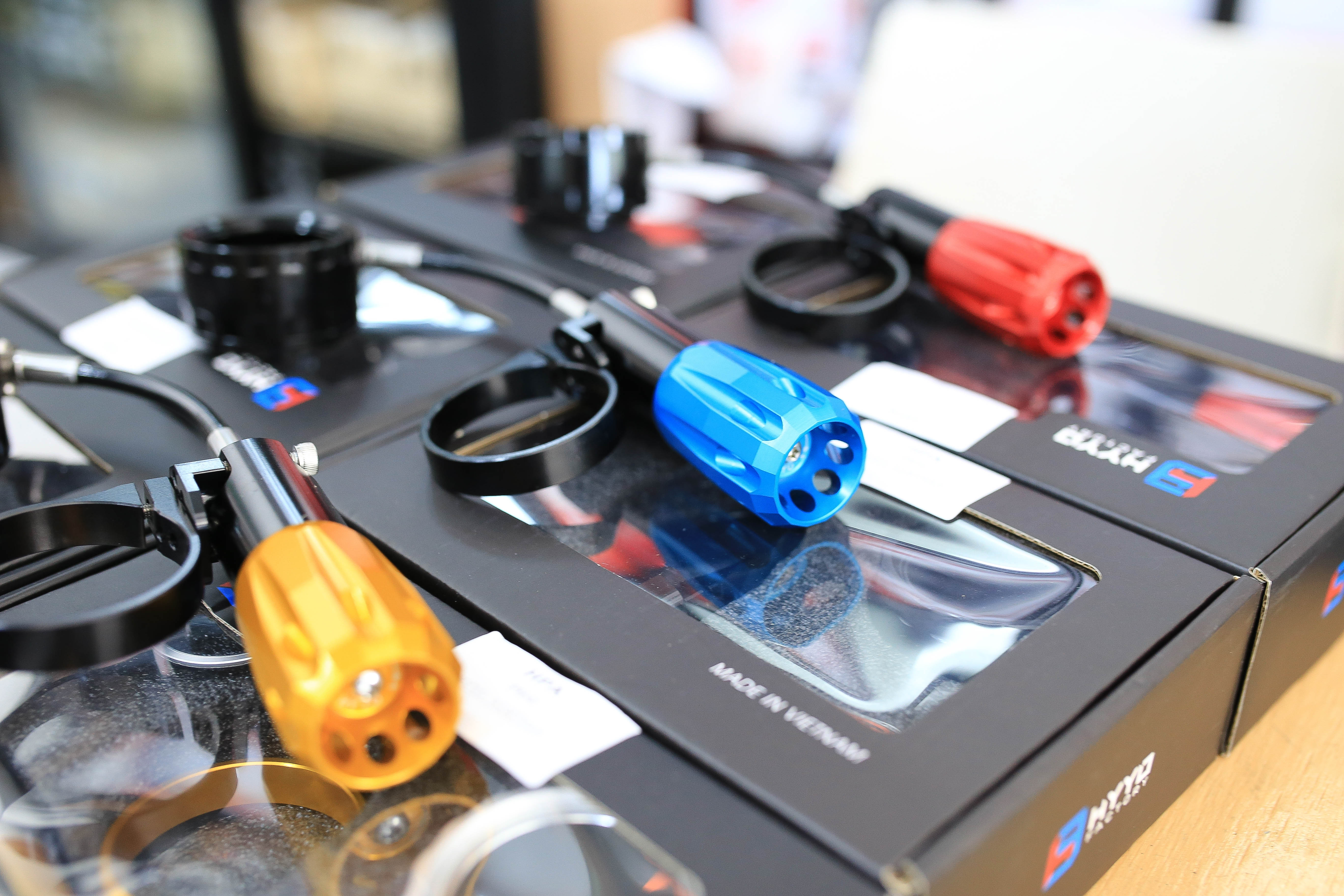 ชุดปรับไฮดรอลิค ปรับสปิงโช๊ค HYYO Factory สำหรับโช๊ค ohlins