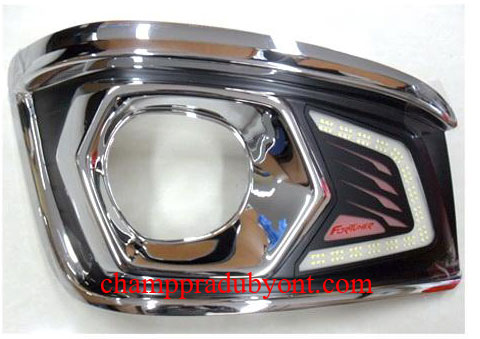 Daylight เดย์ไลท์ TOYOTA FORTUNER 2011-2015 FITT