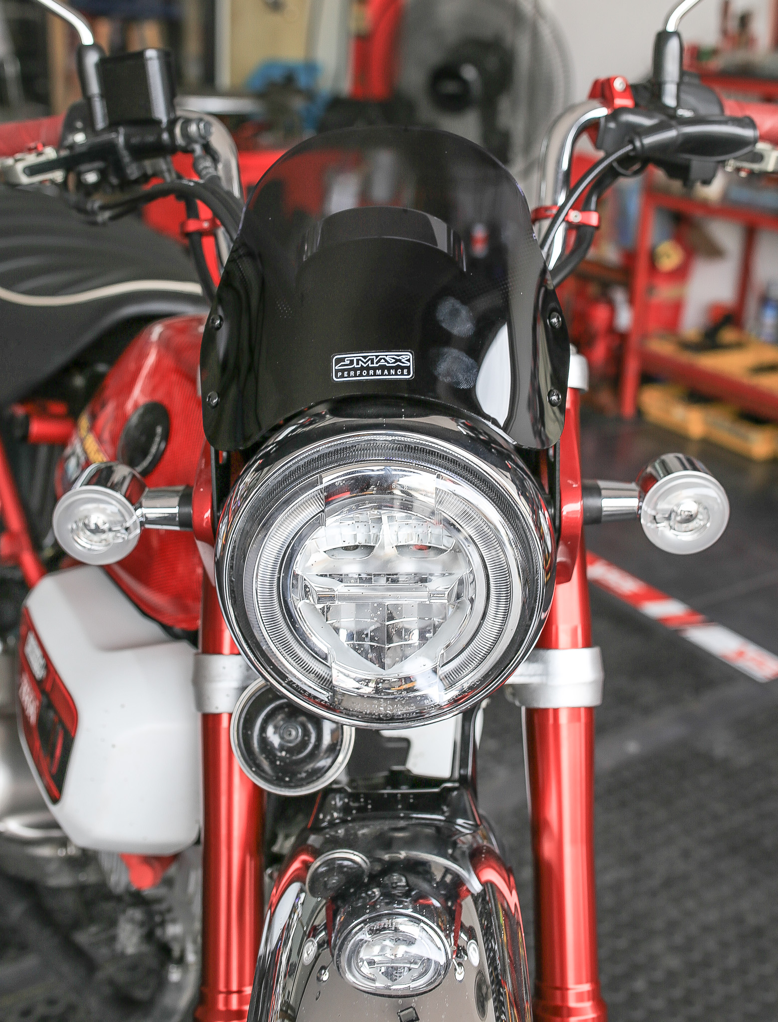 ชิวหน้า two tone #S J-MAX HONDA DAX- MONKEY 125 ราคา 990