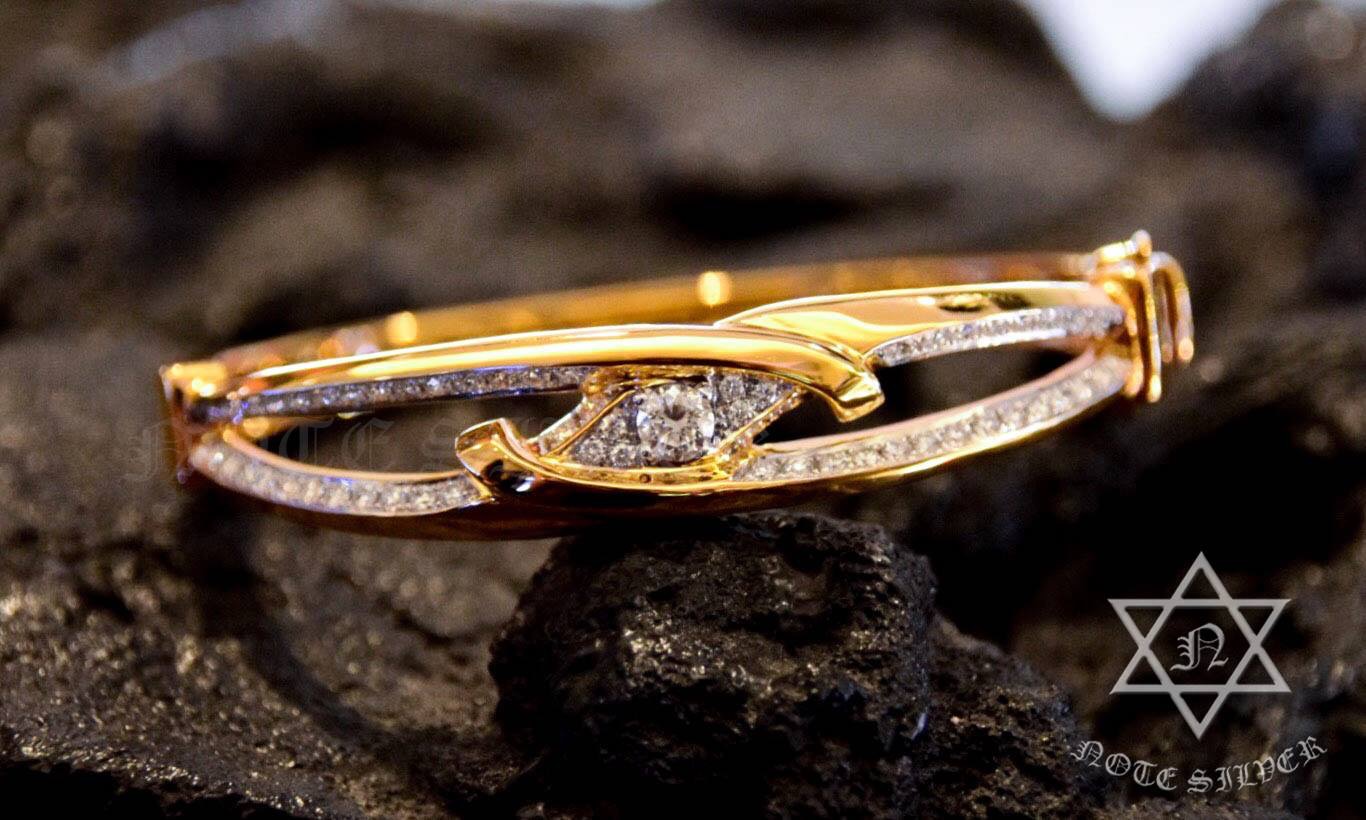 กำไลทองคำแท้ 18K Gold ฝังเพชร NSGD1558