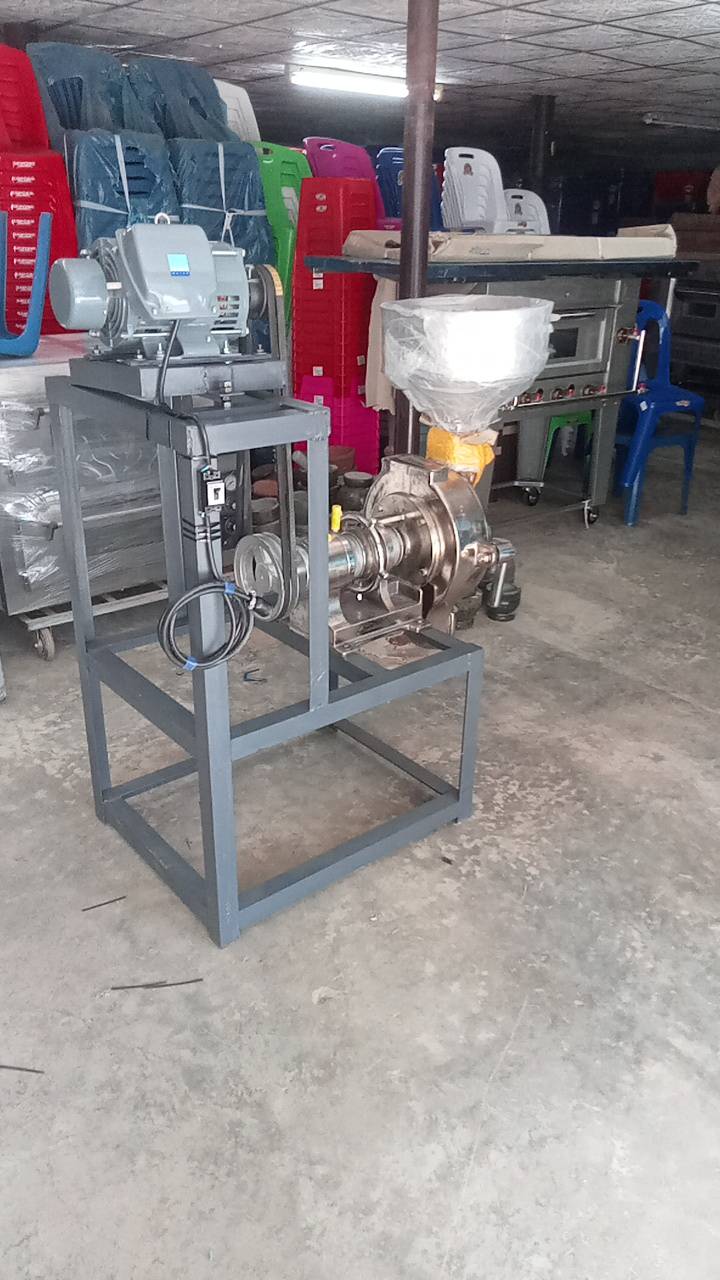 เครื่องโม่แป้ง CHH บดแป้ง เบอร์ 12 มอเตอร์ 3แรงม้า