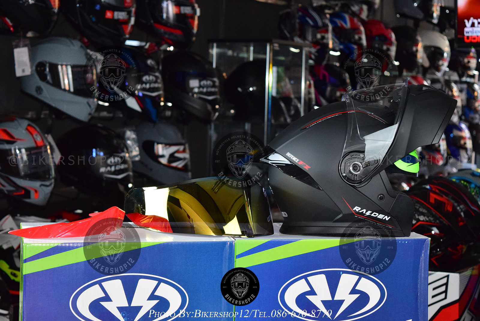 หมวกกันน็อคยกคางรุ่น Defence Fx สีดำด้าน