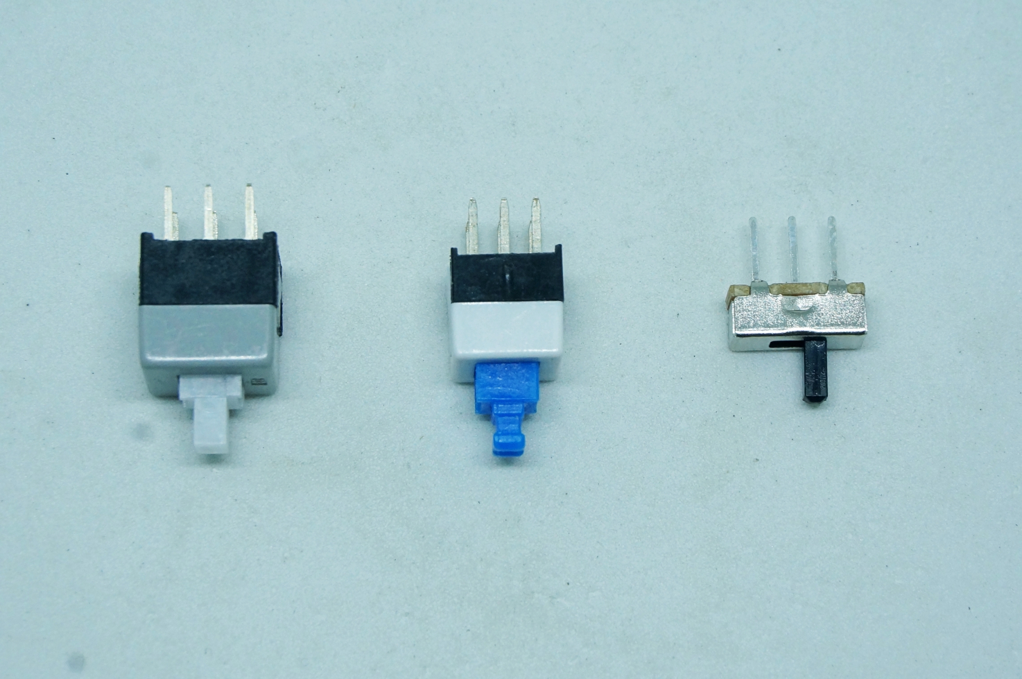 Dip/slide switch (สวิทย์ปิด-เปิด)