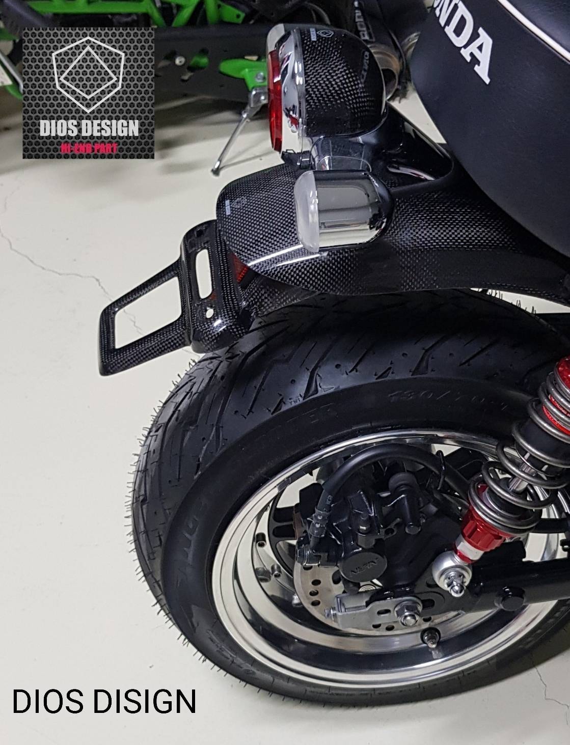 ท้ายสั้นแต่ง Dios design for honda Monkey125 เพียวคาร์บอน ราคา 2300 บาท