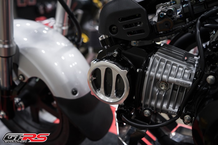 ชุดฝาปิดฝาสูบ+ฝาปิดตั้งวาล์ว+อคริลิค GTRS ST-125Dax/GROM : MSX-125/MONKEY-125 (5 เกียร์) ราคา 2,950 บาท/ชุด