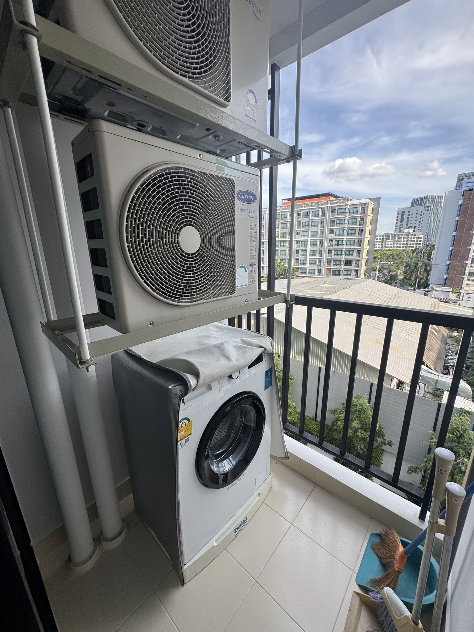 ไฮ คอนโด แจ้งวัฒนะ - HI CONDO CHAENGWATTANA (VIP)