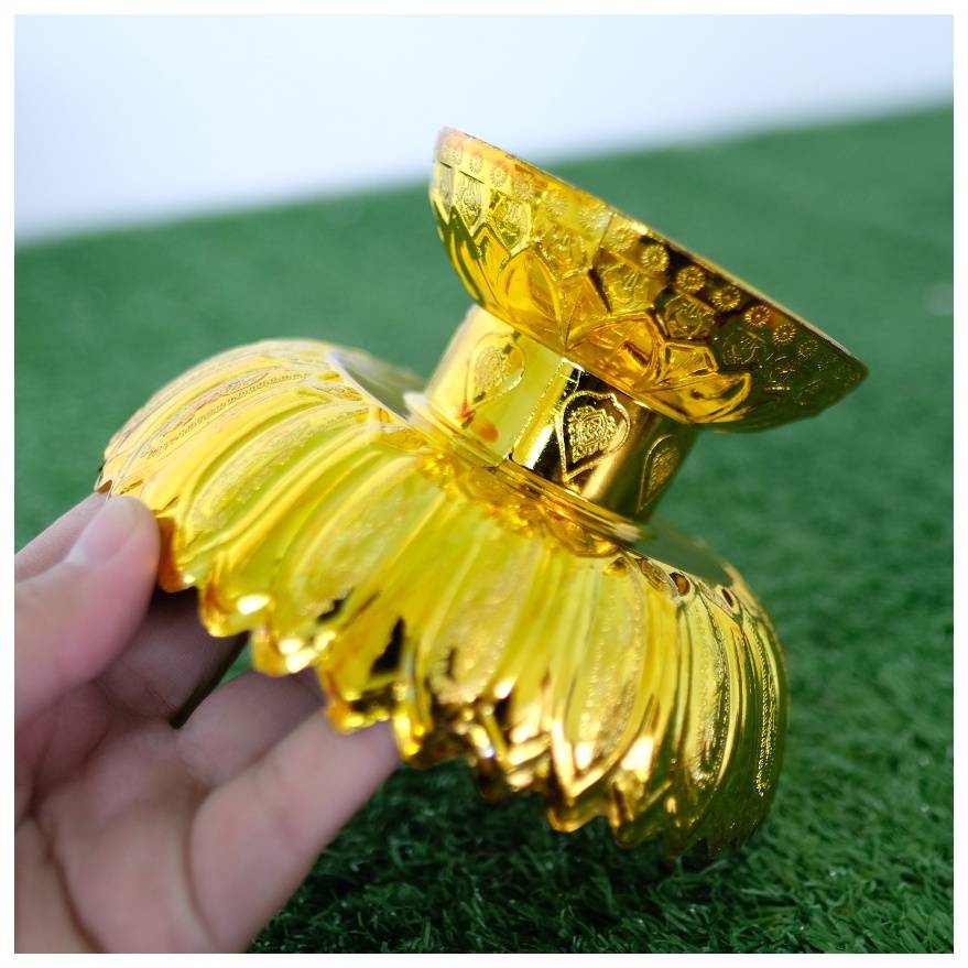 พานบัวหลวง 14ซม.ทอง (1*6) เพชร