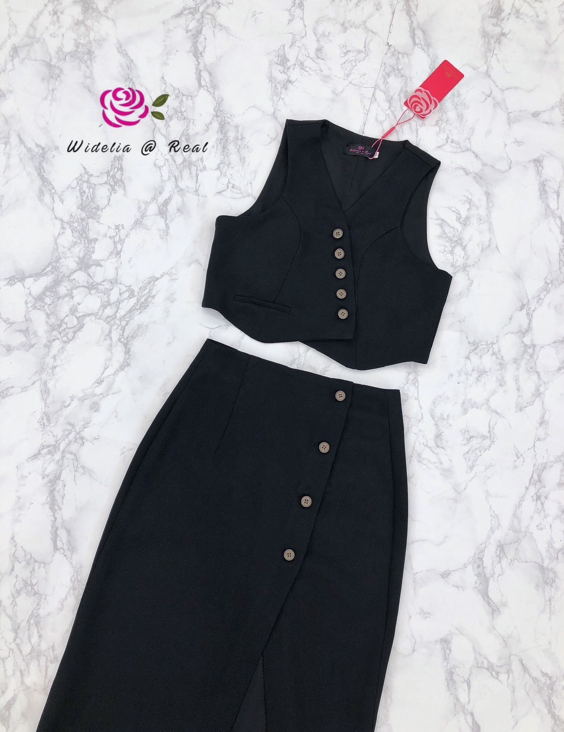 Korea Set เสื้อกับกระโปรงยาว เซ็ทนี้คัตติ้งเนี๊ยบมาก