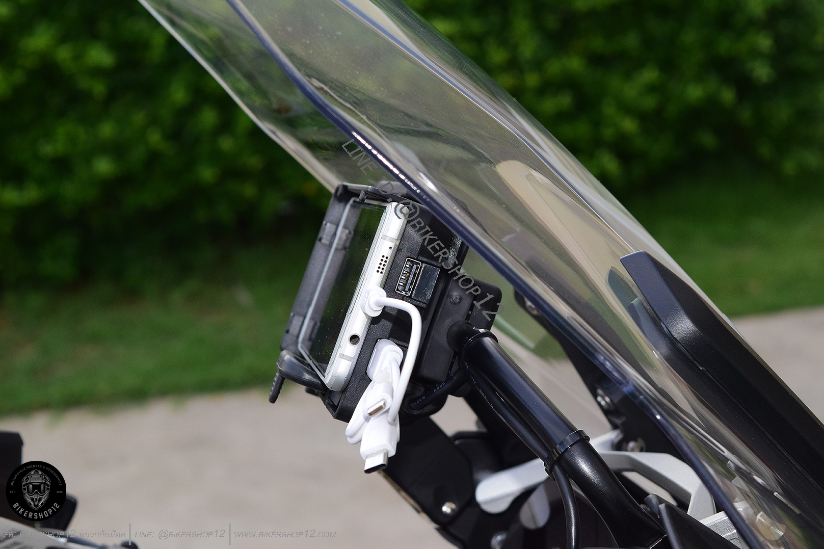 ที่วางโทรศัพท์ หรือ ที่ยึดมือถือ (พร้อมช่อง USB) สำหรับ R1300-1250-1200GS-GSA