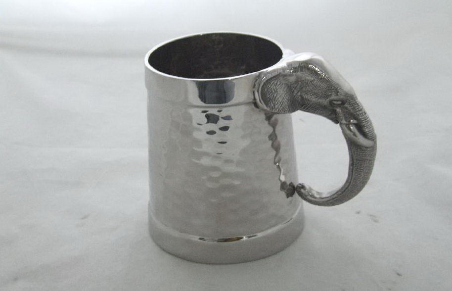 ของขวัญให้ชาวต่างชาติ แก้วเบียร์ ด้ามจับช้าง