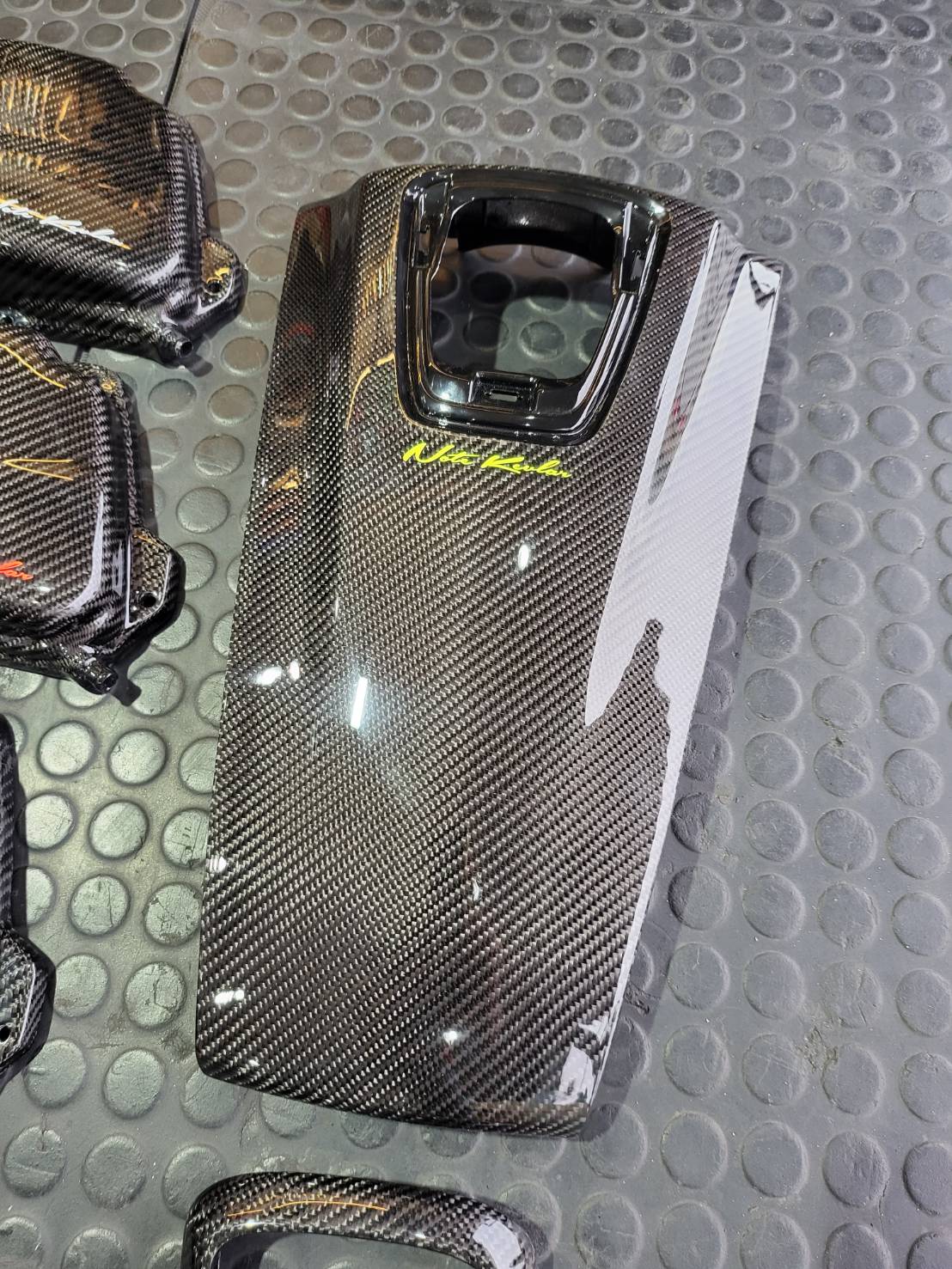 คาร์บอนเครฟล่าผ้าแท้ HONDA Giorno+ ทั้งคัน มีของพร้อมส่ง กรอง กันร้อนท่อ ฝาถังน้ำมัน ครอบไฟหน้า ครอบพักเท้า ครอบไฟส่องป้าย ฝาเก๊ะ หม้อน้ำ หัวแคร้ง