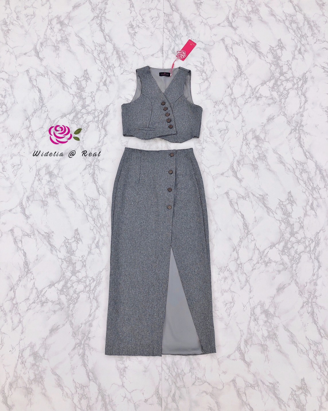 Korea Set เสื้อกับกระโปรงยาว เซ็ทนี้คัตติ้งเนี๊ยบมาก