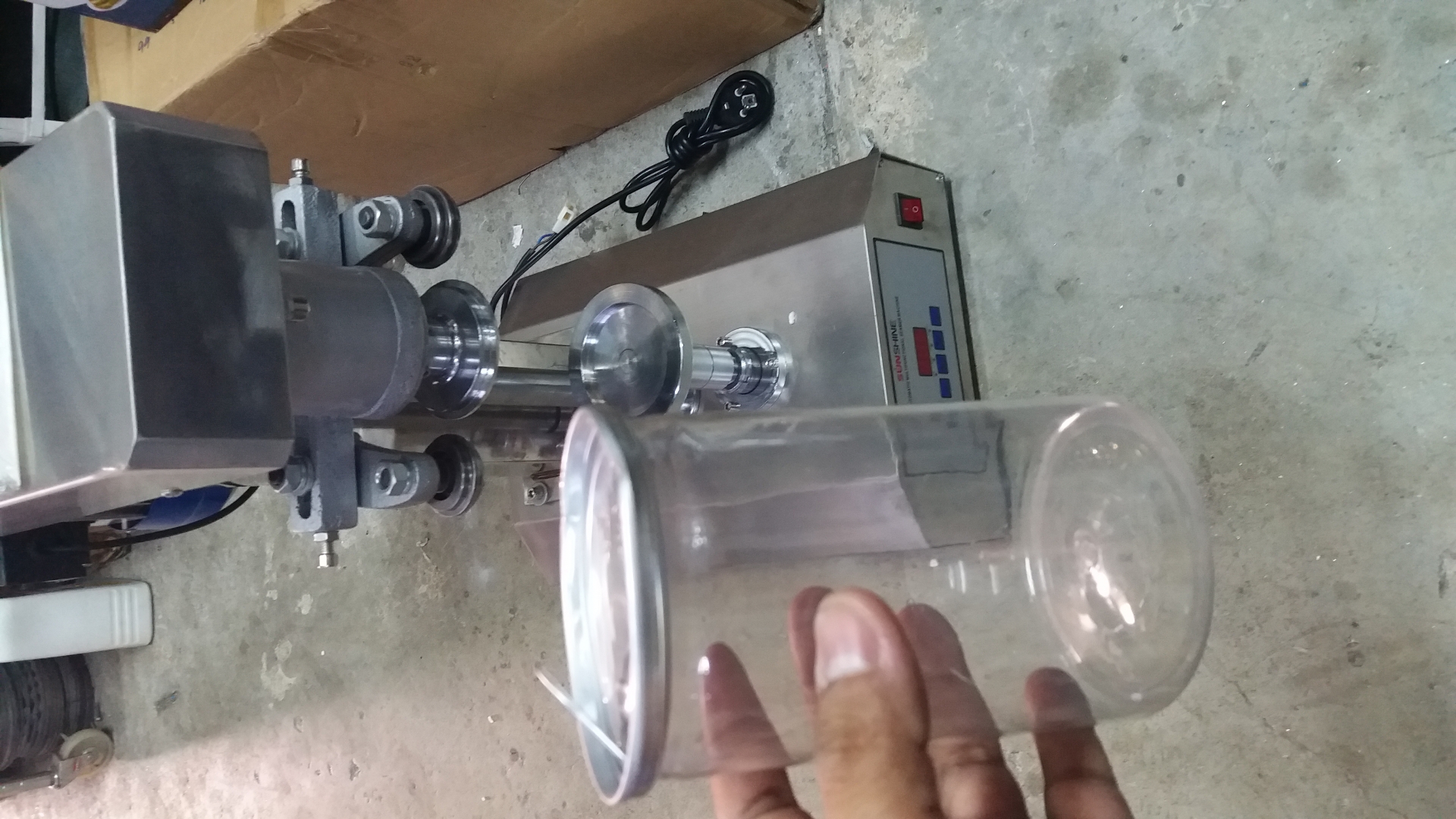 เครืองปิดปากกระป๋อง เครื่องซีลกระป๋อง อลูมิเนียม อัตโนมัต Sunshine