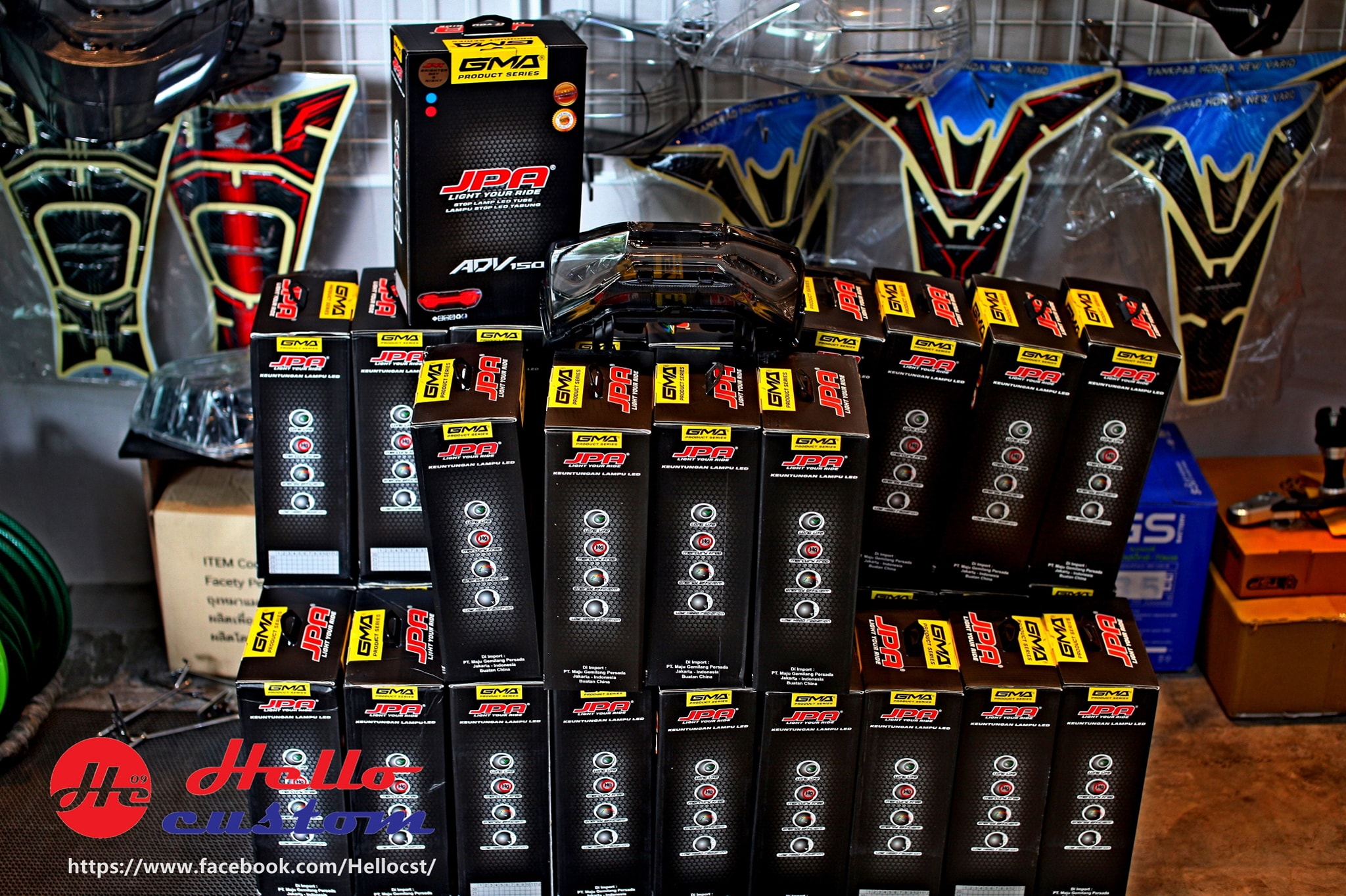 ไฟท้ายแต่ง ไฟเลี้ยวในตัว สำหรับ ADV150