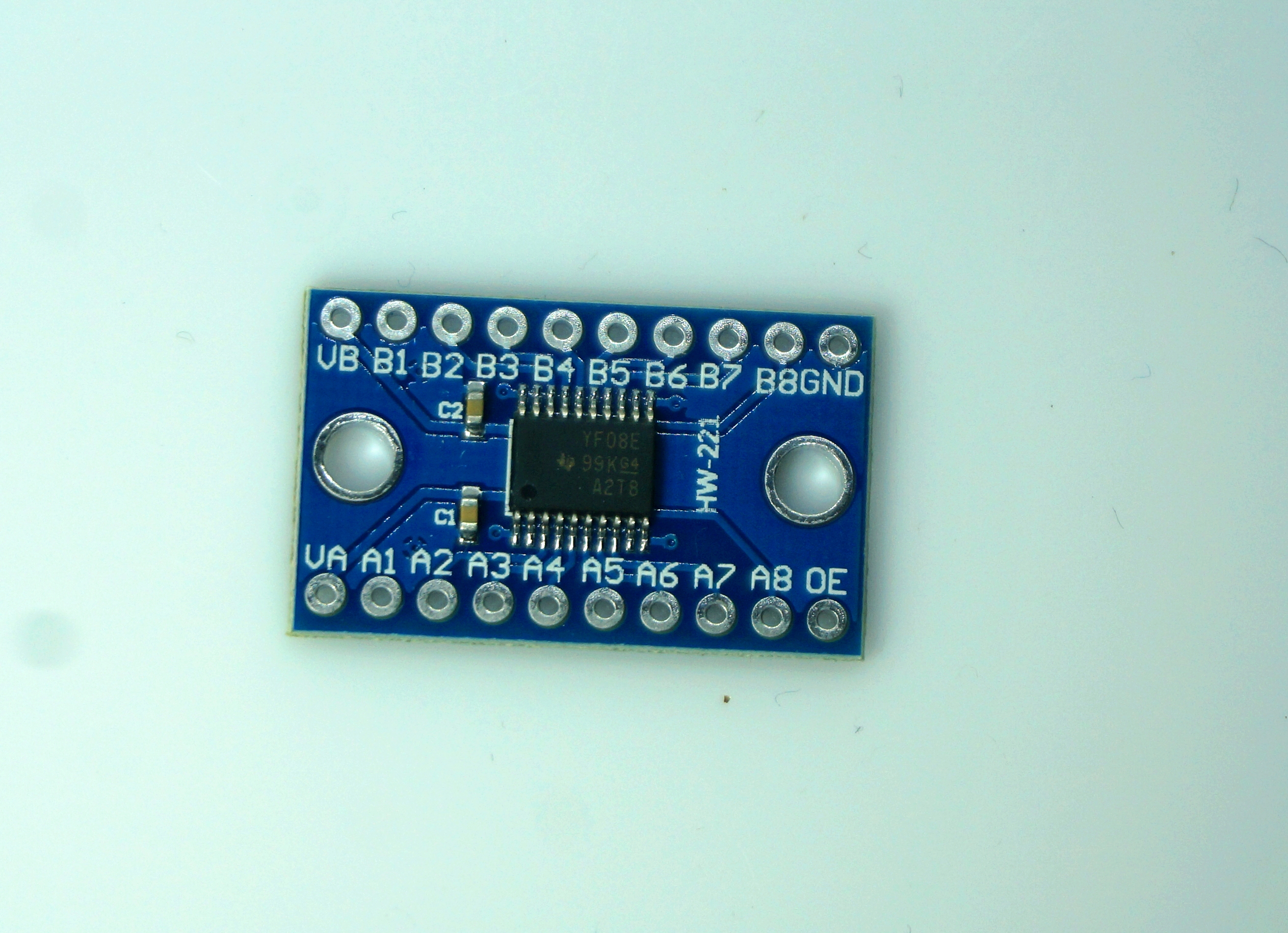 TXS0108E 8 Channel Logic Level Converter Bi-Directional