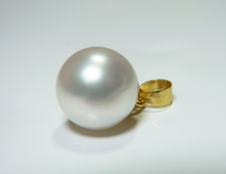 จี้ไข่มุก south sea 9-10 มิล ตัวเรือน 18k สีขาว เกรด AAA