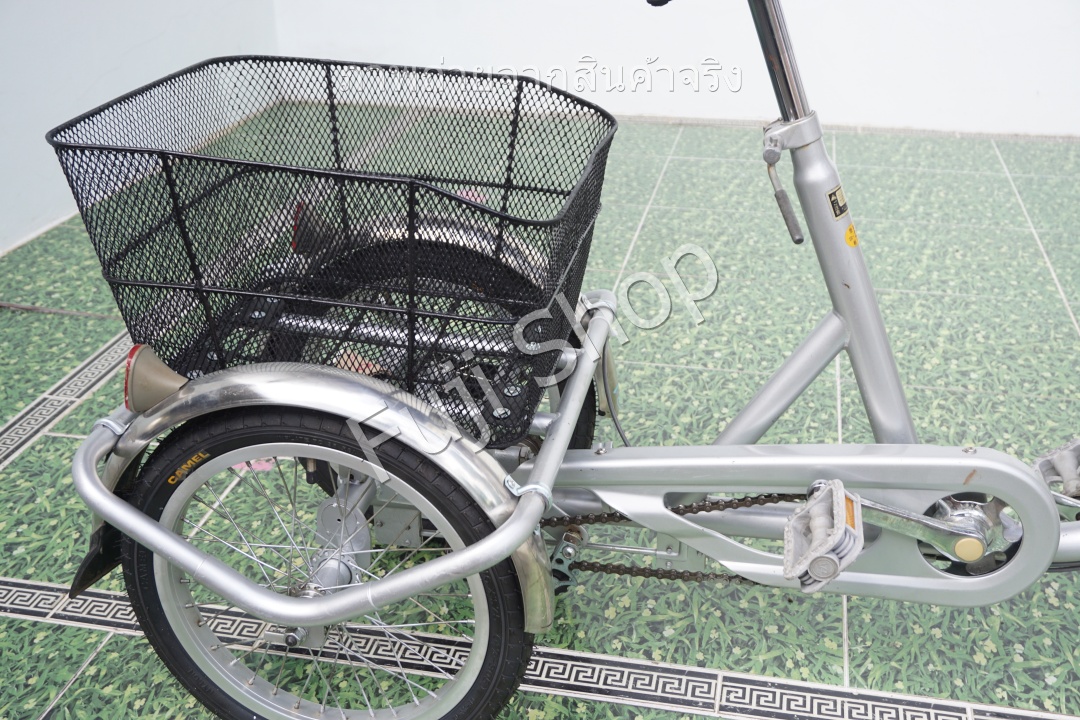 จักรยานสามล้อญี่ปุ่น - ล้อ 20/16 นิ้ว - มีเกียร์ - Natural Flow - สีเงิน [จักรยานมือสอง]