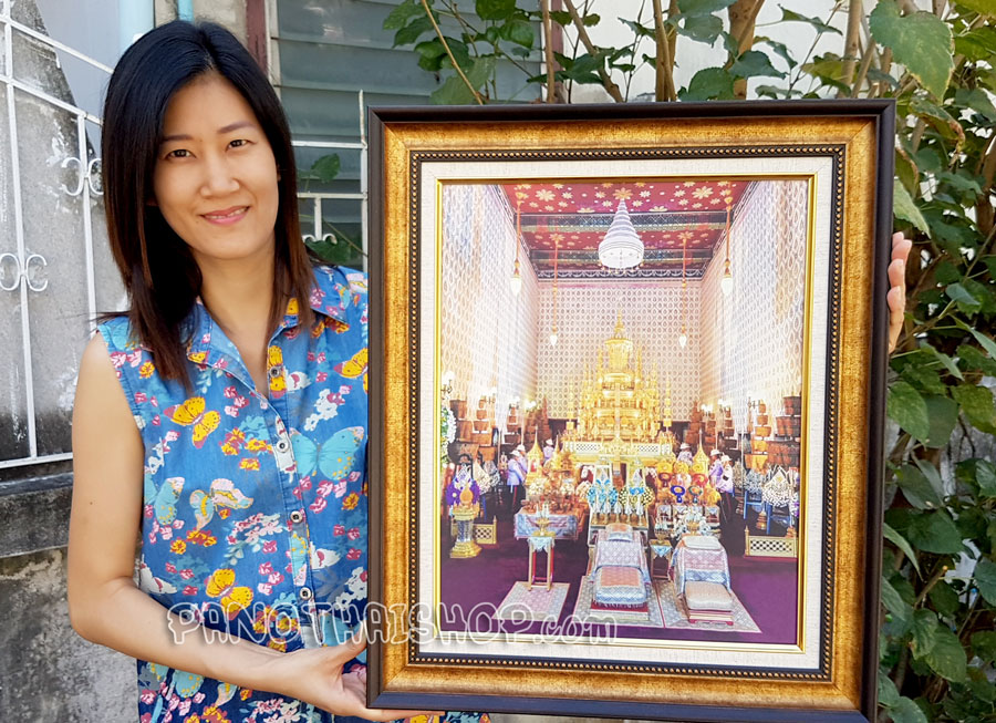 Graphic Anodized พระโกศทองใหญ่ บนแผ่นอลูมิเนียม พร้อมกรอบไม้จากนอกอย่างดีที่สุด.