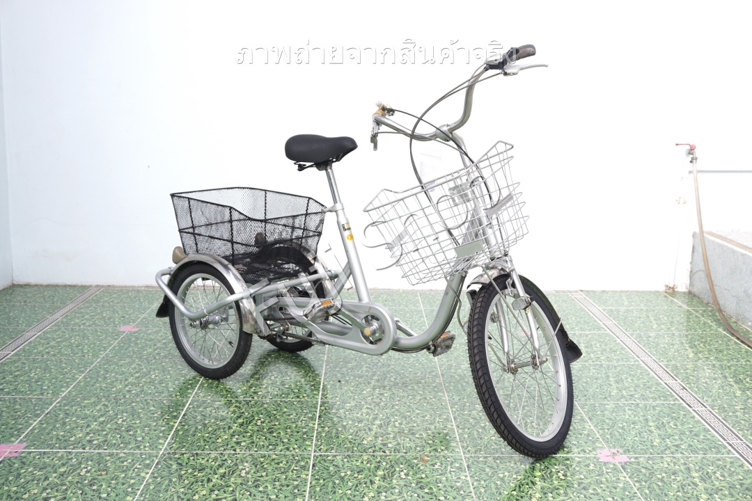 จักรยานสามล้อญี่ปุ่น - ล้อ 20/16 นิ้ว - มีเกียร์ - Natural Flow - สีเงิน [จักรยานมือสอง]