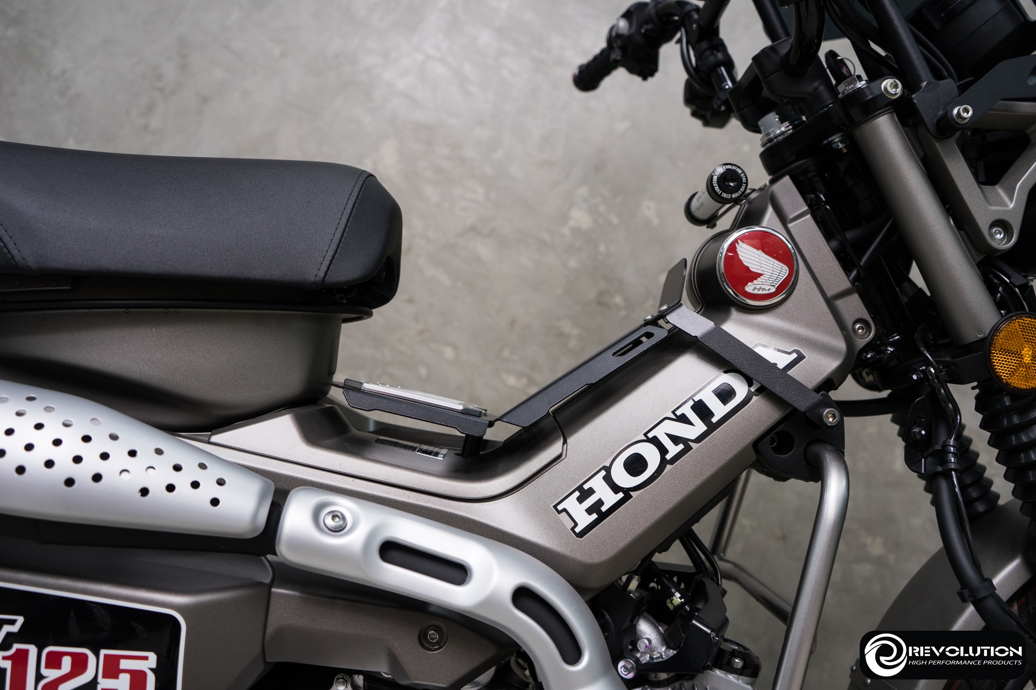 กันลายถัง (เหล็ก) 2D CNC REVOLUTION CT-125