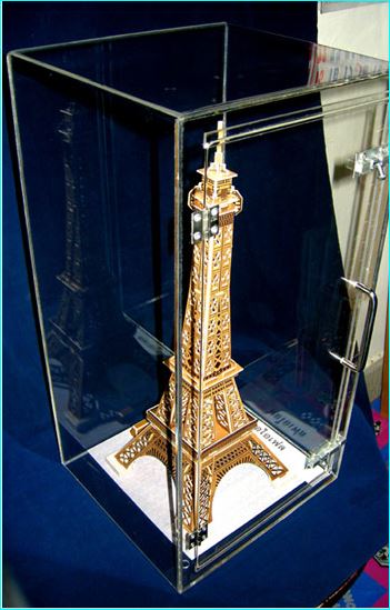 กล่องครอบโมเดลบ้าน1