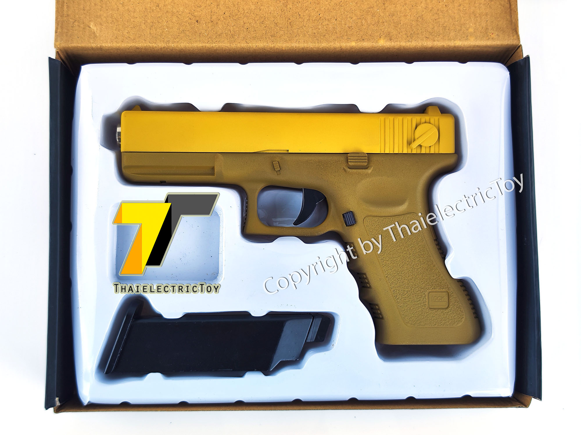 ปืนอัดลมเหล็ก Glock 17 สีทูโทน ชักยิงทีล่ะนัด ลำกล้องยาว 7 นิ้ว หนัก 668 กรัม ใช้ลูกกระสุนพลาสติก 6 มิล