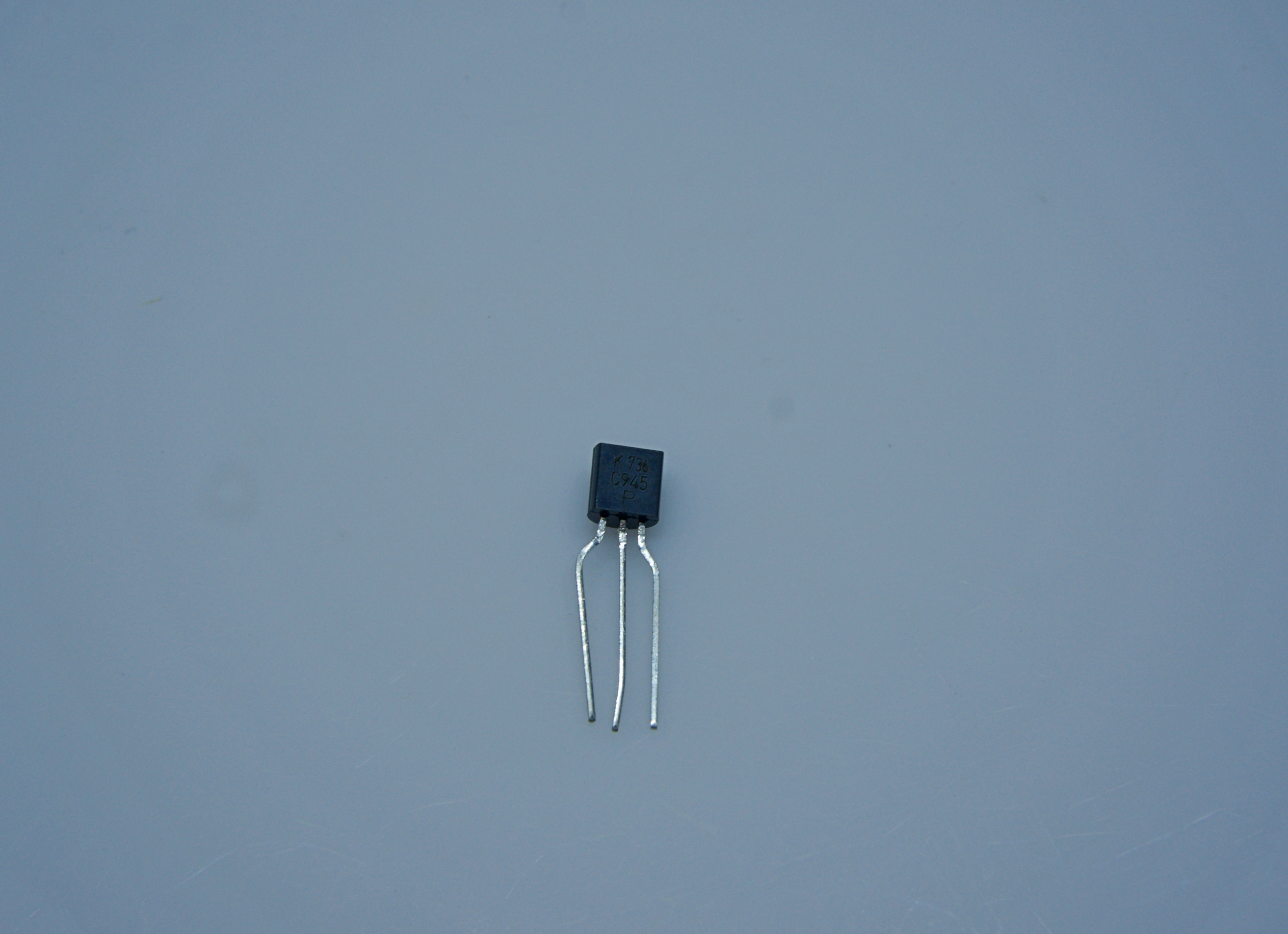 C945 NPN Transistors