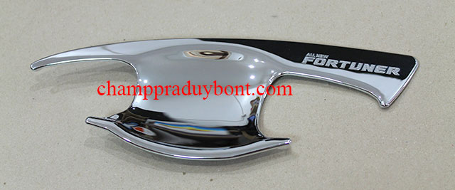 ถ้วยรองมือเปิดประตูโครเมี่ยม TOYOTA FORTUNER 15-16 (V.4)