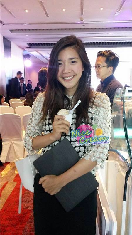 ออกบูธแจกไอศครีม วันที่ 9 พ.ค. 2560 ในงาน STANDARDIZED เปิดตัว QR CODE รอบสื่อมวลชน @ CENTARA GRAND CENTRALWORAD