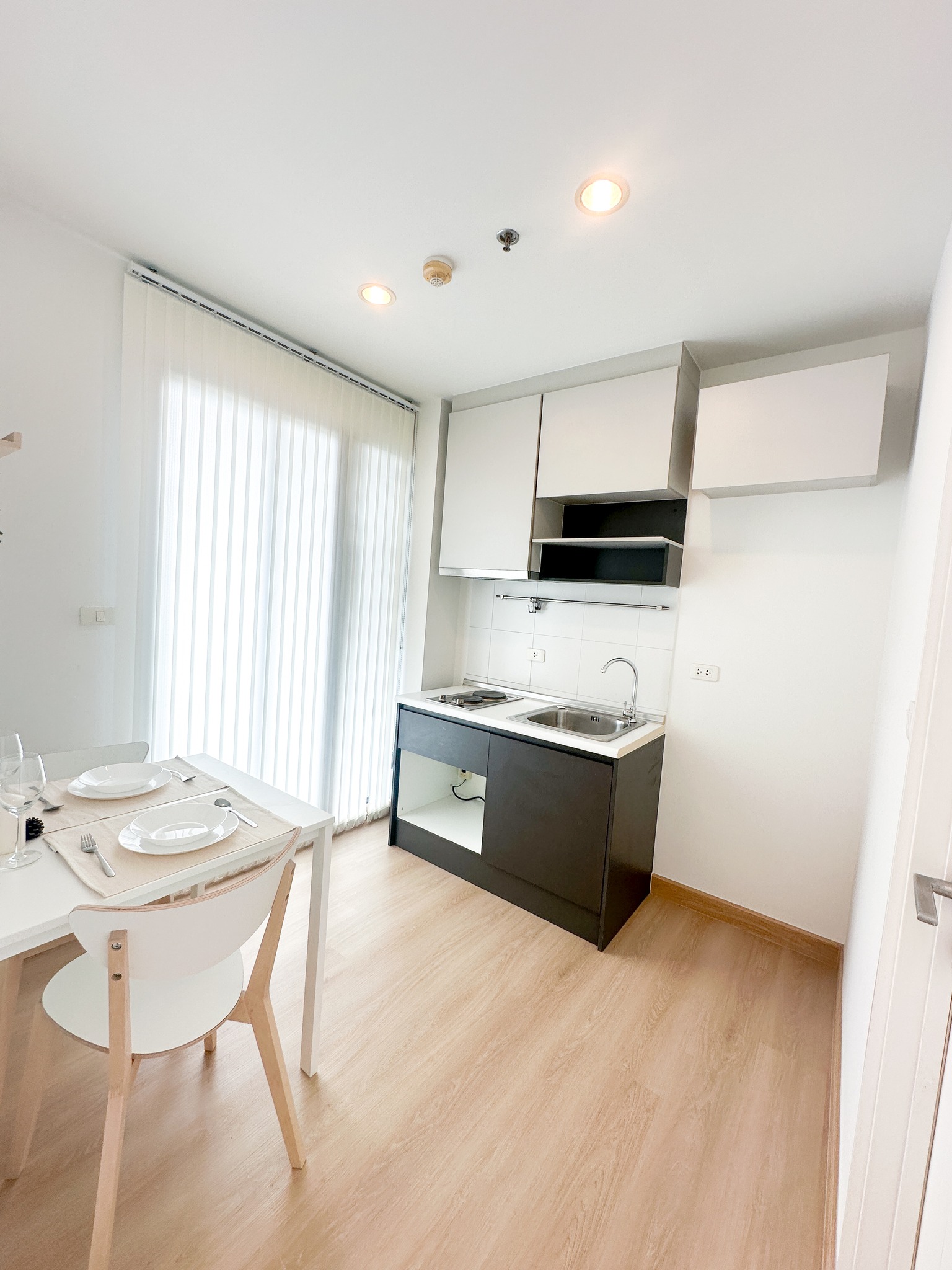 เดอะ เบส แจ้งวัฒนะ - THE BASE CHAENGWATTANA (VIP) RENOVATED