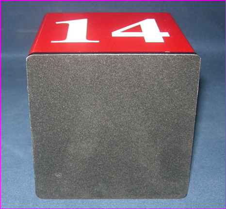 กล่องแสดงหมายเลขคิวรถ ทรงสี่เหลี่ยมลูกเต๋า (ฝาปิด)+ติดตัวเลข