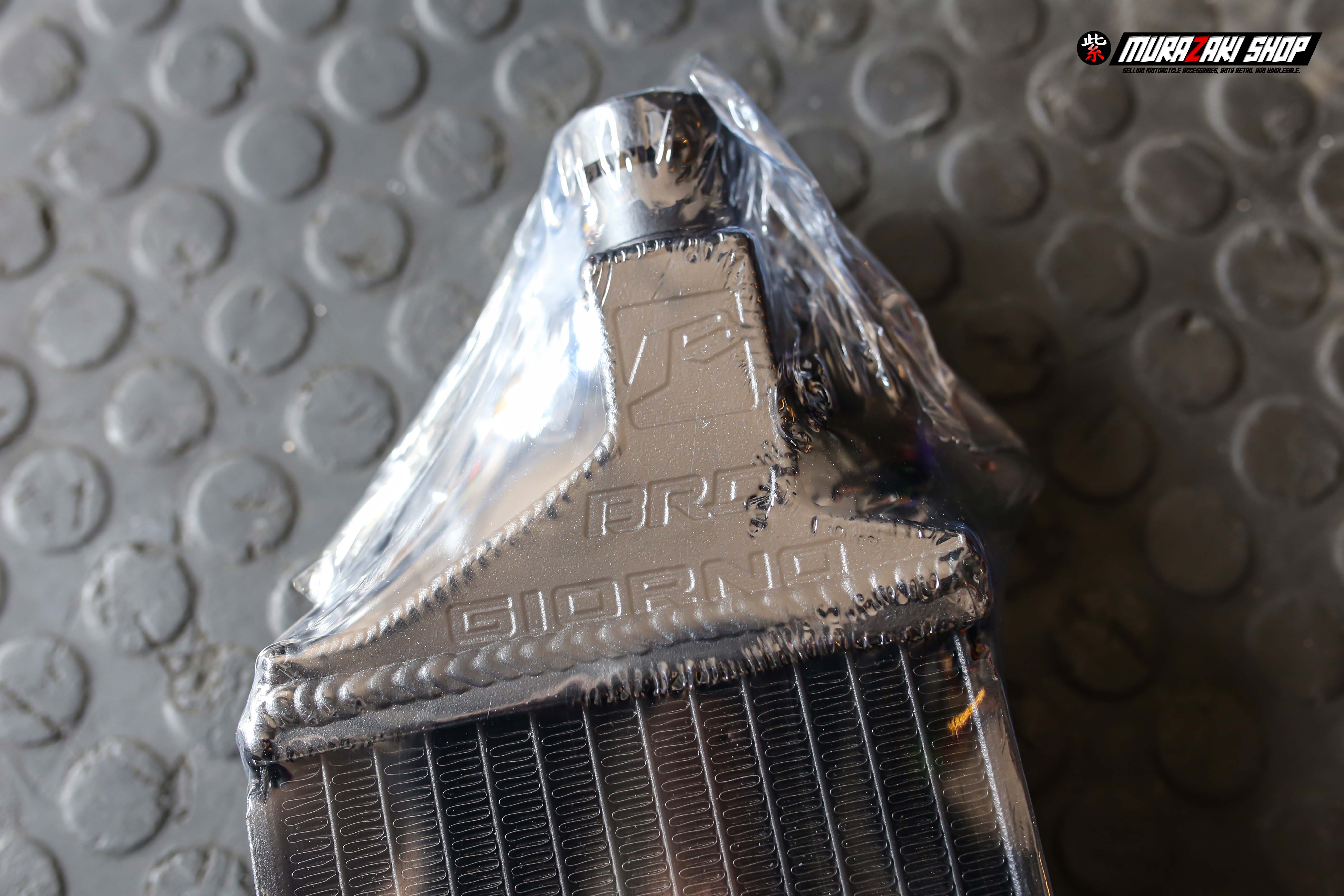 หม้อน้ำอลูมิเนียม BRD รุ่น GIORNO สีเงิน/สีดำ