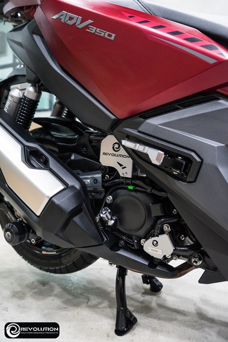 การ์ดครอบคอยไฟ+ครอบสายเบรค+การ์ดปั้มน้ำ อลูมิเนียม REVOLUTION ADV350 FORZA350 ราคา1500