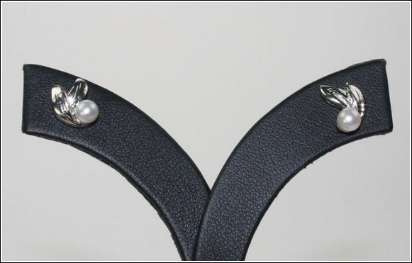 ต่างหูไข่มุกแท้