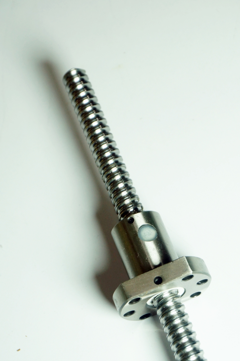 SFU1204 ball screw 300mm with ball nut 22mm