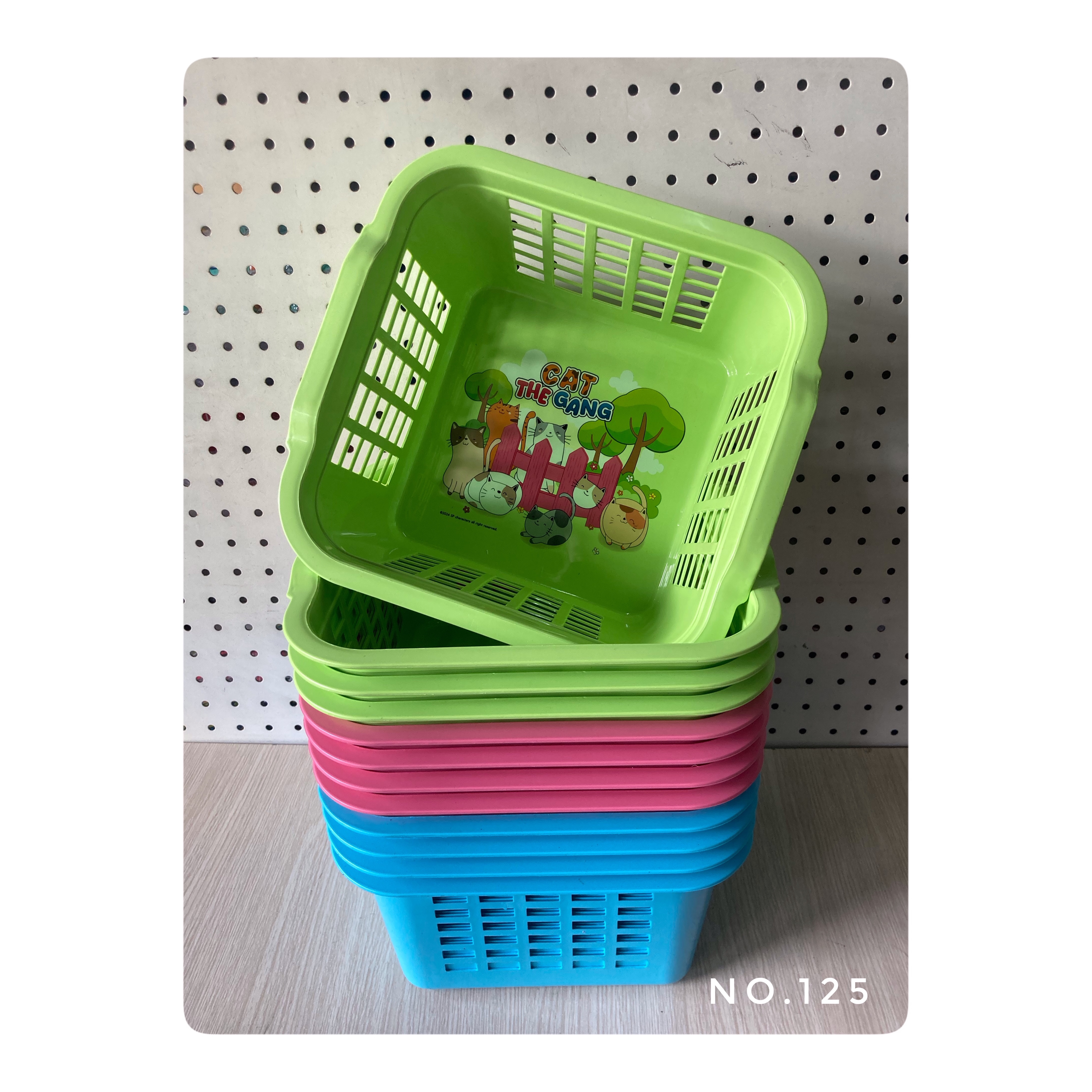 ตะกร้าเหลี่ยม PB-125 ลาย CAT THE GANG