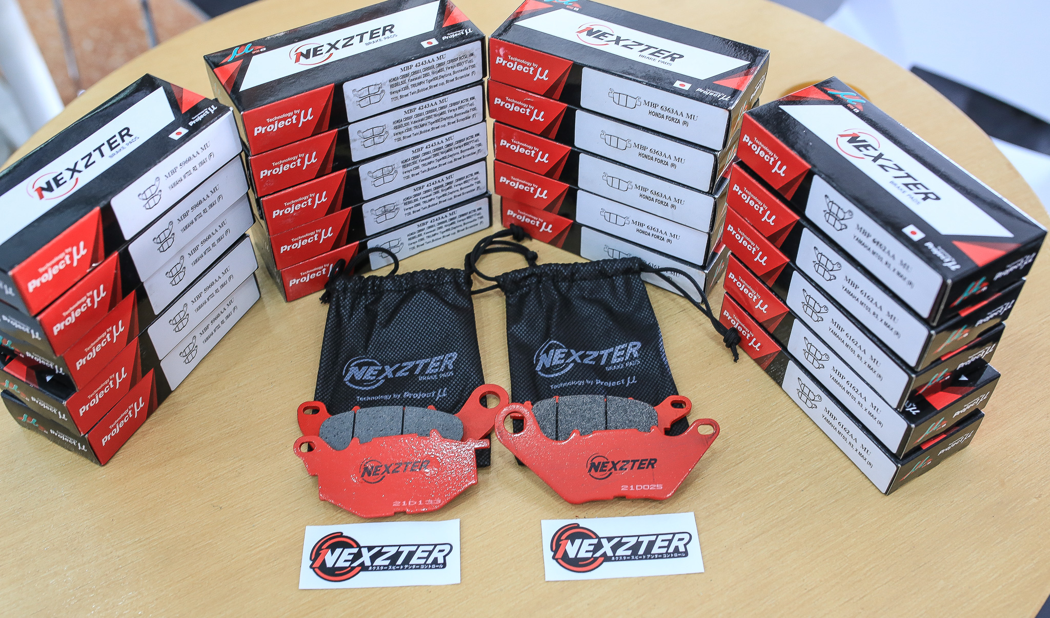 ผ้าเบรคหลัง NEXZTER YAMAHA MT03 R3 X-MAX ราคา700