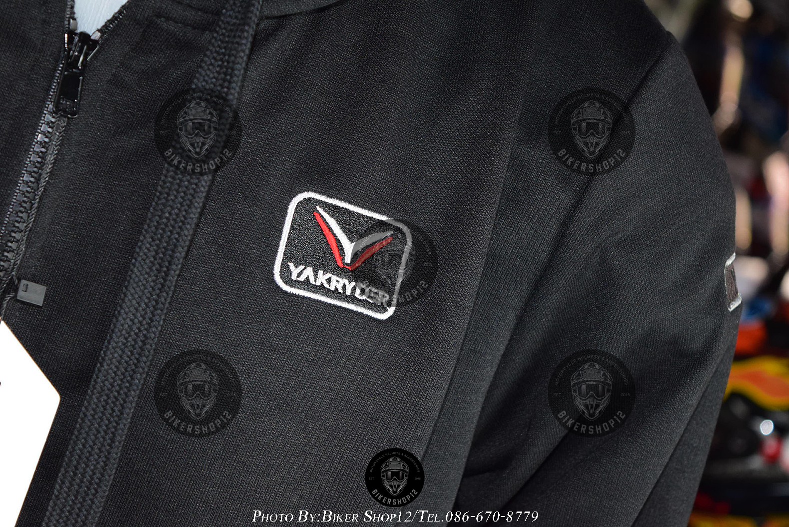 เสื้อฮู้ด ลายพราง ยี่ห้อ YAKRYDER คละสี