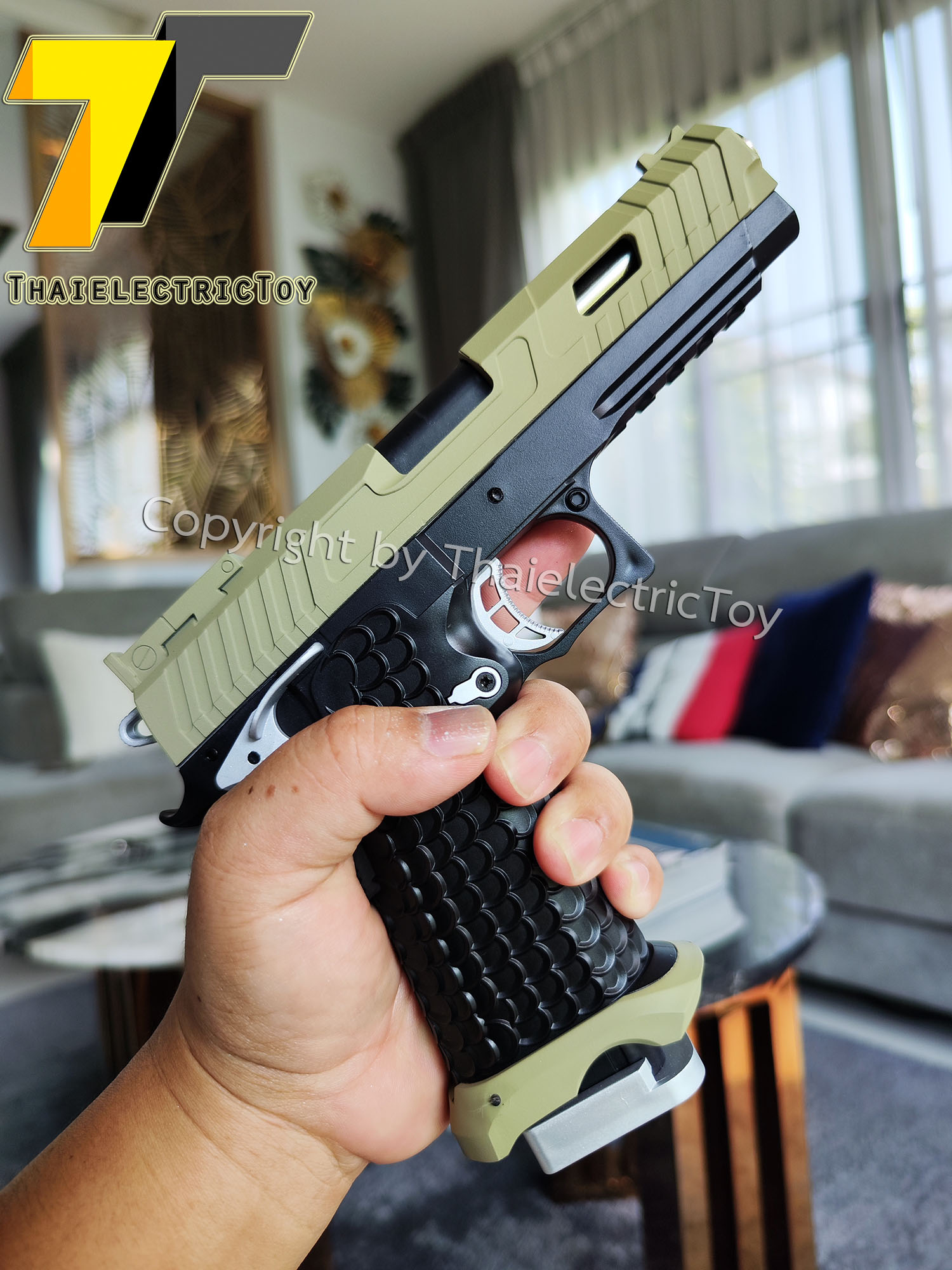ปืนอัดลมพลาสติก Combat Master limited edition ชักยิงทีล่ะนัด ลำกล้องยาว 7.7 นิ้ว หนัก 303 กรัม แขวนสไลน์ได้ ใช้ลูกกระสุนพลาสติก 6 มิล