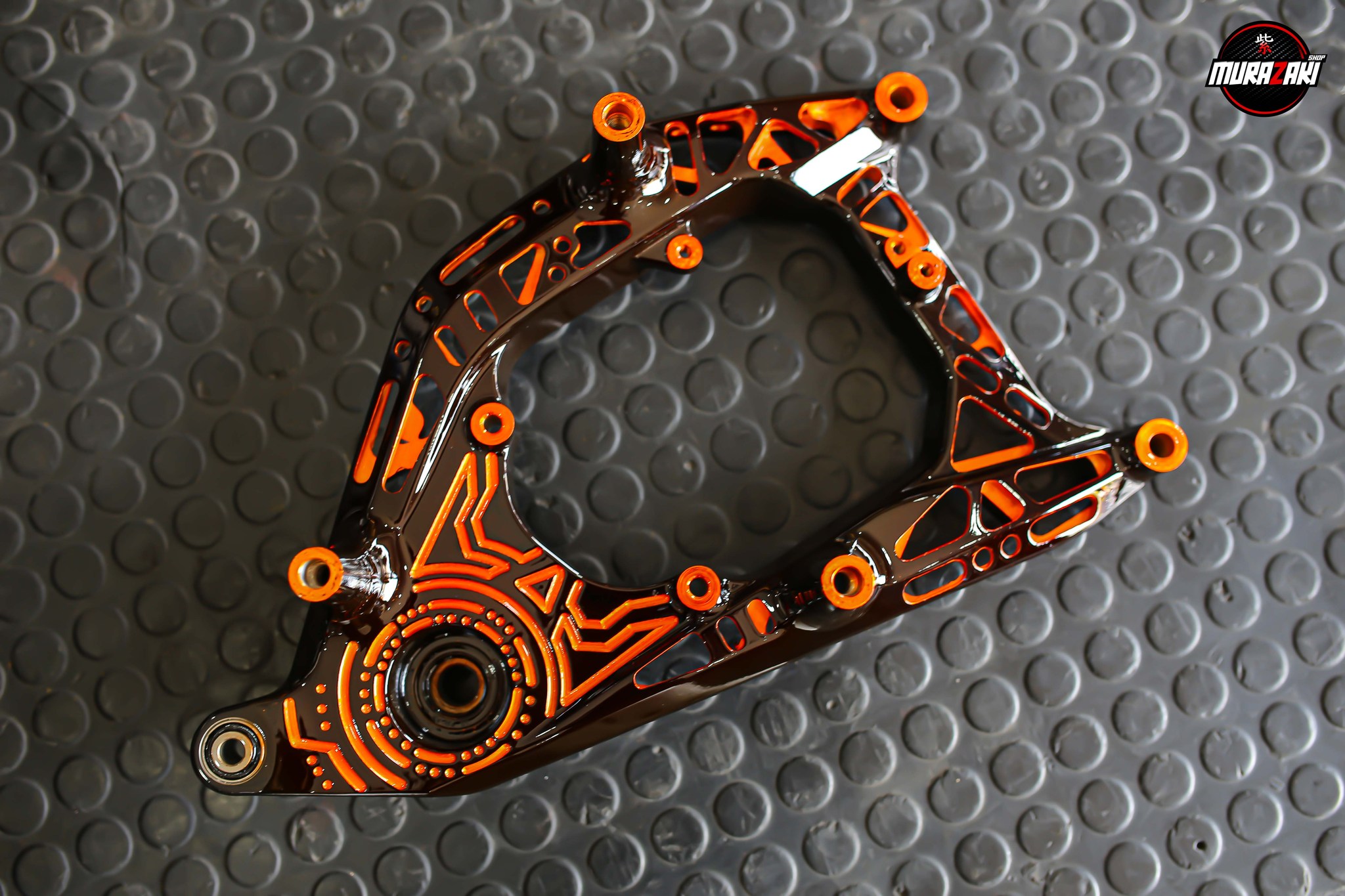 สวิงอาร์มเจาะทำสีทูโทน FORZA350 ราคาสับ1900ขายขาด4300