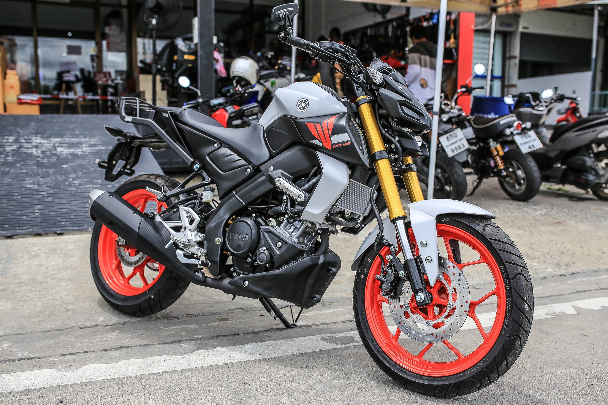 ตะแกรงหลัง YAMAHA MT-15 GRAND