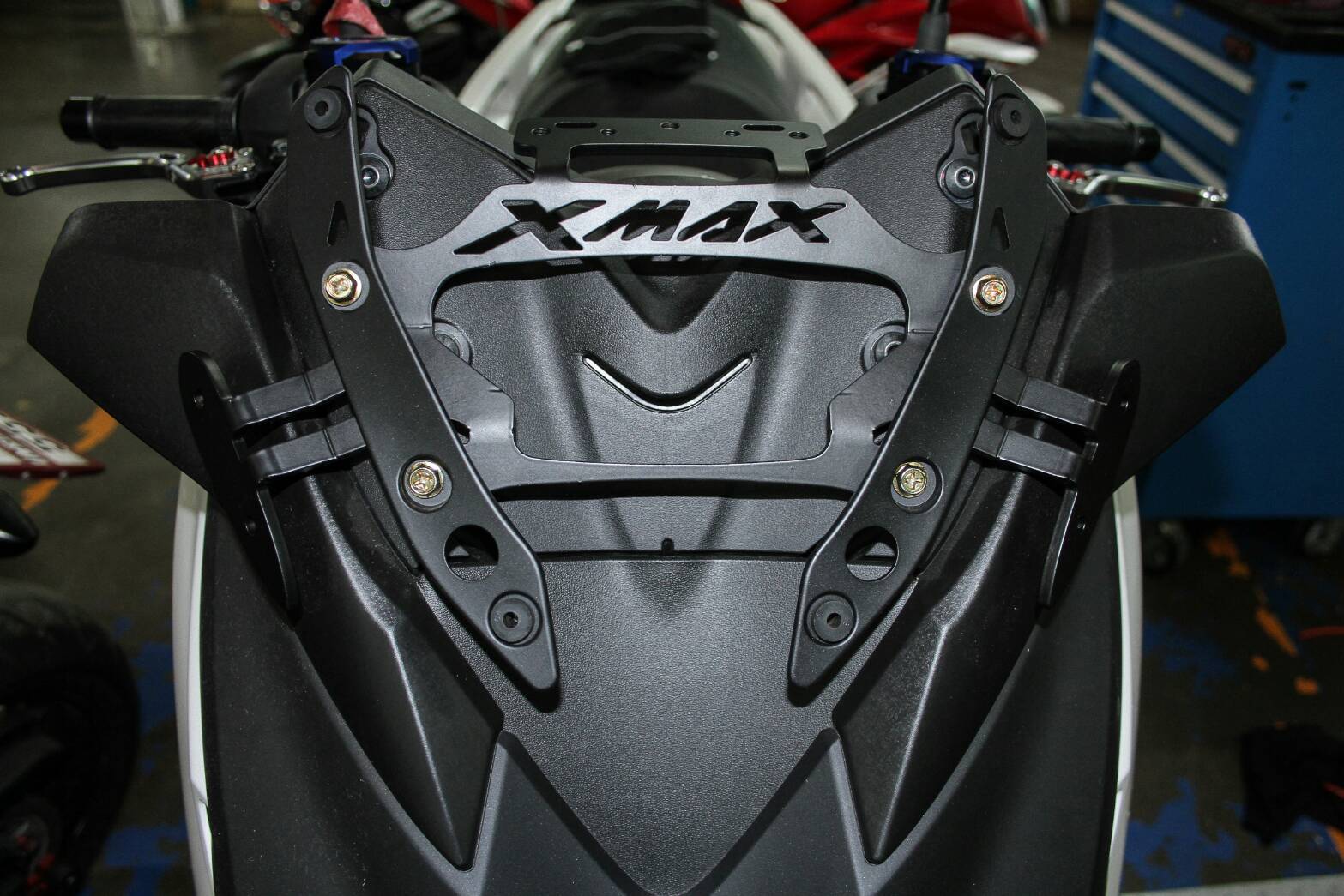 ขายึดชิลล์หน้า + ฐานยึดรูกระจก YAMAHA X-MAX 300SEMSPEED ใส่กระจกR3ราคา800