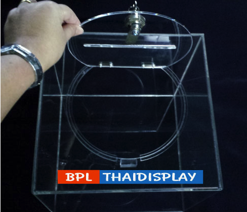 กล่องจับรางวัลอะครีลิค (รุ่นฝาบน-หยอดบน) ขนาด30x30x30cm.