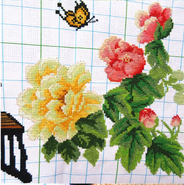 lady-1053 *พร้อมส่ง* ชุดปักครอสติช ลายสาวงามกับกู่เจิง (ปักครั้งละ 3 เส้นเล็ก) ขนาด 91*42 ซม. ผ้าครอสติช 11CTพิมพ์ลายปักบนผ้า ไหมคอตตอน 33 สี ผังลาย เข็ม