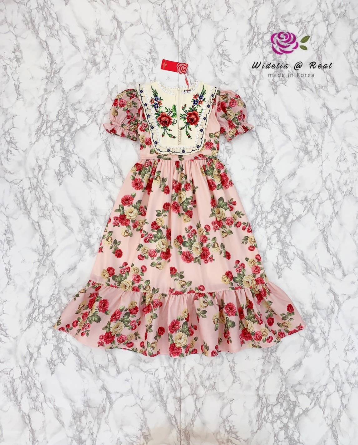 Vintage Dress :: เดรสยาวตัวสวยสุดหวาน ละมุนด้วยสีที่น่ารักสุดๆ