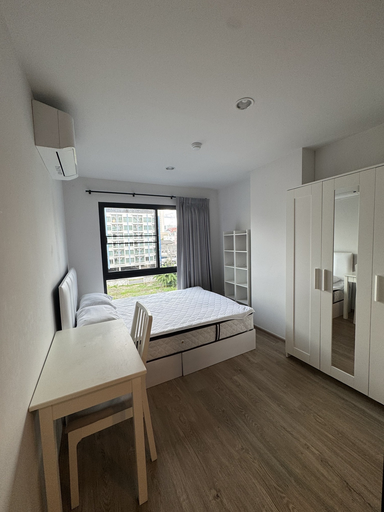 ไฮ คอนโด แจ้งวัฒนะ - HI CONDO CHAENGWATTANA (VIP)