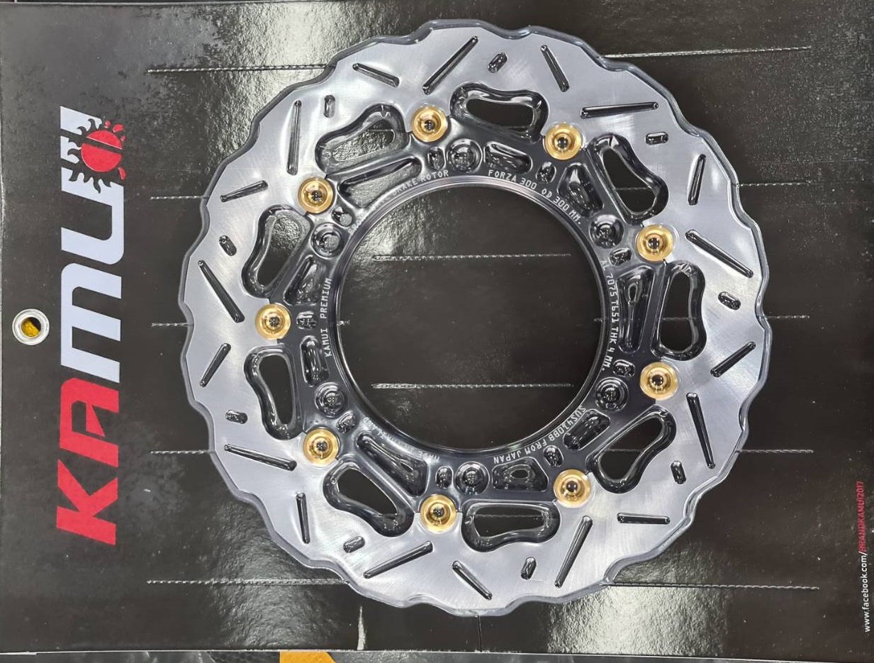 จานดิสเบรคหน้าและจานดิสเบรคหลัง Kamuii All new Forza 300/350 จานดิสเบรคหน้า 300 mm Kamuii : 3500.- จานดิสเบรคหลัง 245 mm Kamuii : 3200.-
