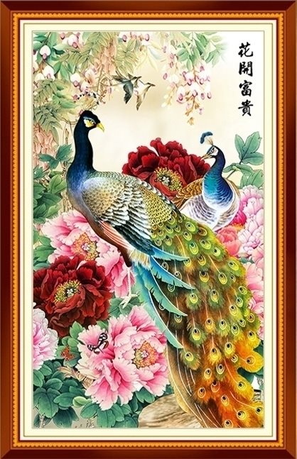 peacock-2004 *สินค้าหมด* ชุดภาพติดคริสตัลกลม ลายนกยูงคู่ในสวนโบตั๋น ( งานติดเต็มภาพ ) ขนาด 50*80 ซม.ผ้าแคนวาสลงผังลายเต็ม คริสตัลกลม 40 สี อุปกรณ์ครบชุด