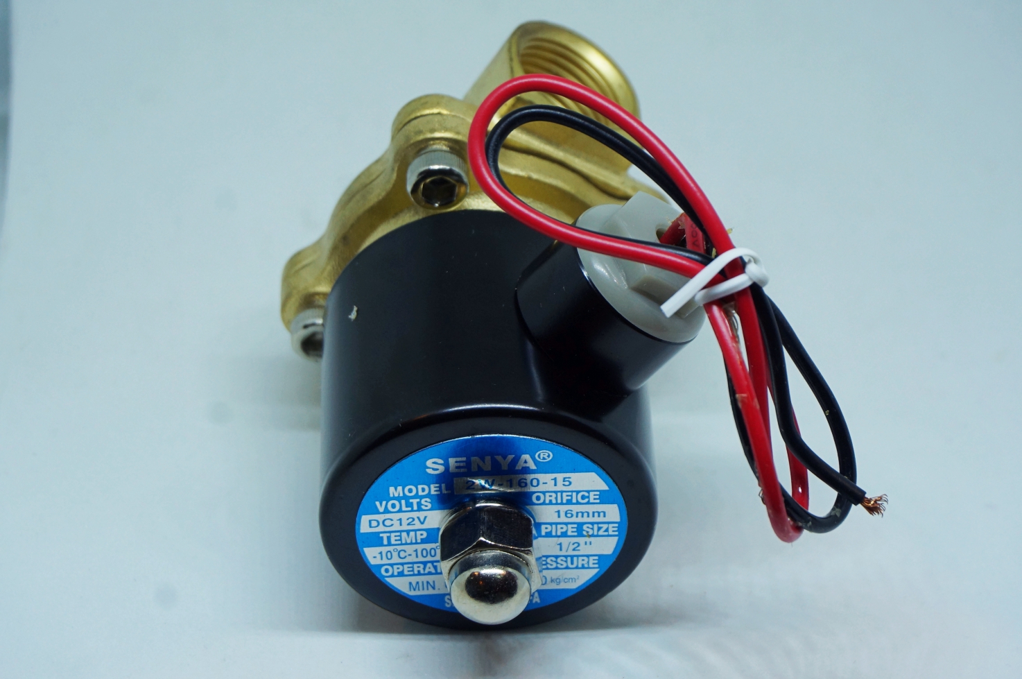 โซลินอยด์วาล์วทองเหลือง 12VDC 1/2" (4 หุน)