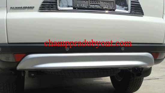 กันแคร้งท้าย MITSUBISHI PAJERO SPORT 09-14